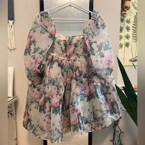 Roses Silk Gauze sample puff